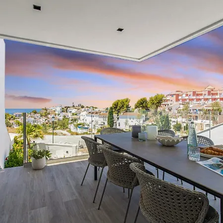 Appartamento Royal Luxury Pool Garage Ping Pong Wi Fi Nerja