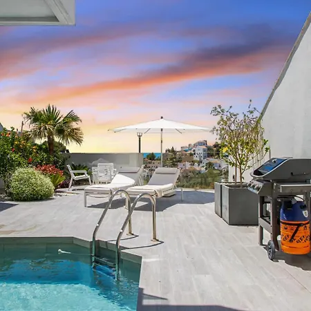 아파트 Royal Luxury Pool Garage Ping Pong Wi Fi 네르하